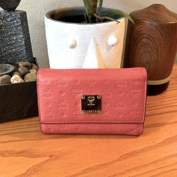 MCM Red Visetos Leather Wallet Red in EUC - Picture 1 of 10